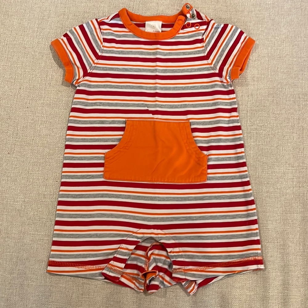 HA Play Outfit